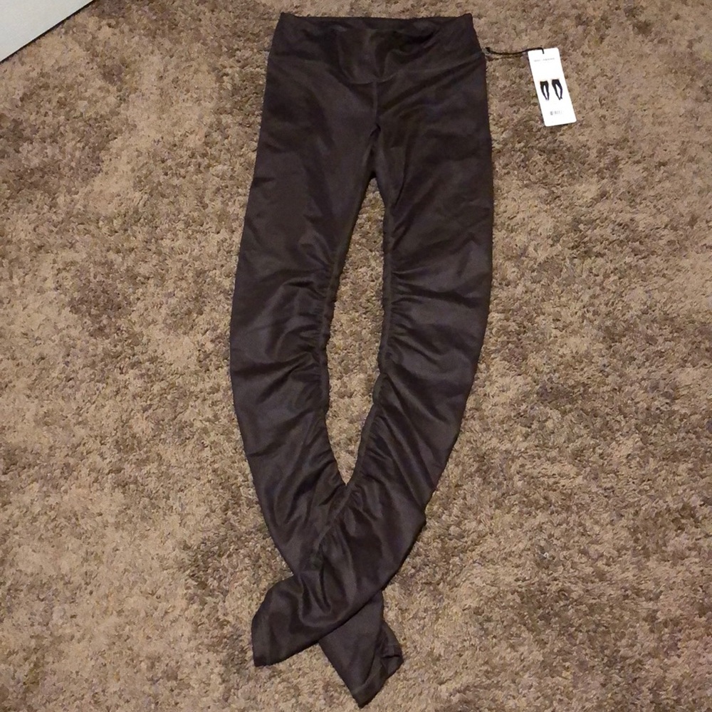 ALO YOGA Idol Legging